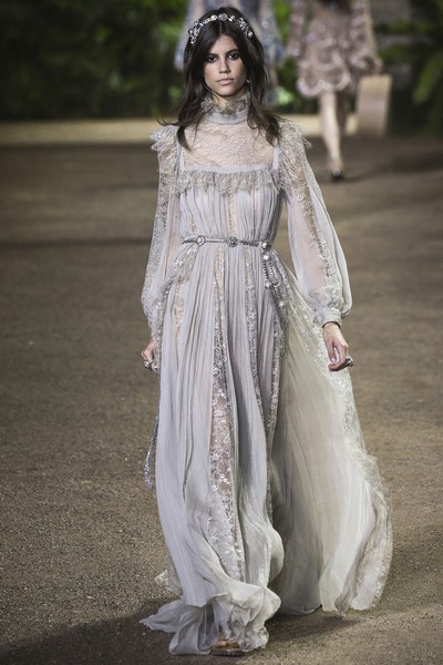 Elie Saab Spring Summer 2016 Collection at PFW